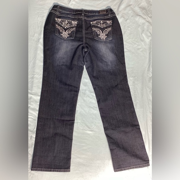 Earl Jean Rhinestone Straight Leg Mid Rise Dark Wash Jeans Size 12 - Picture 7 of 10